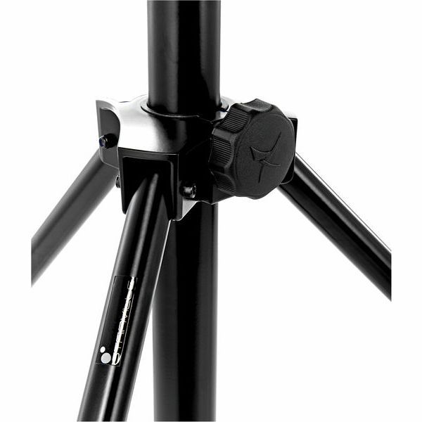 Lichtstativ mit Quertraverse – Professionelles Aluminium-Lichtstativ mit T-Bar für bis zu 4 Scheinwerfer mieten – Bild 3